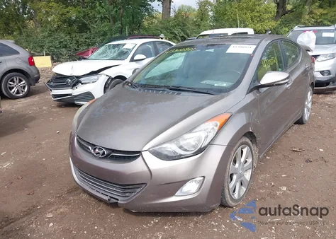 2013 Hyundai Elantra Limited z USA, uszkodzony, nr VIN 5NPDH4AE1DH417972